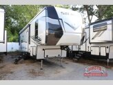 New 2022 Forest River Sierra 3330BH