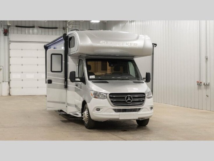 Thumbnail Photo undefined for 2022 Forest River Sunseeker 2400B