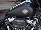 Thumbnail Photo 2 for New 2022 Harley-Davidson Touring