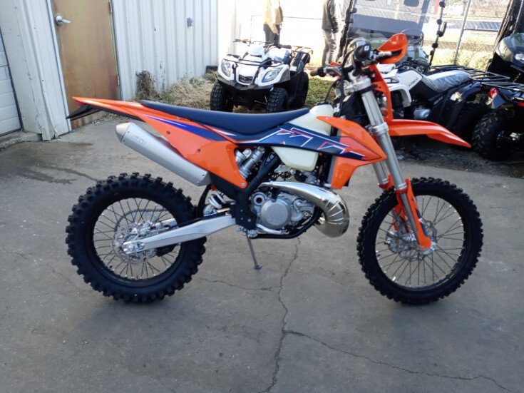 Photo for New 2022 KTM 250XC-W
