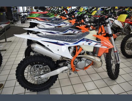 Photo 1 for New 2022 KTM 300XC