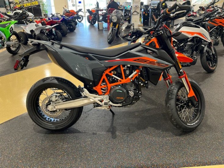 Thumbnail Photo undefined for 2022 KTM 690
