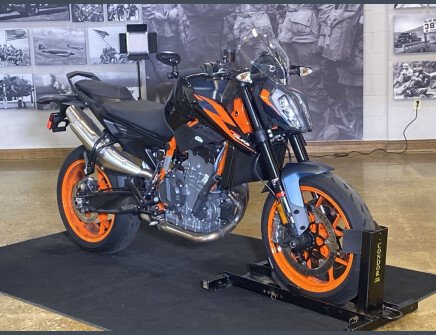 Photo 1 for 2022 KTM 890