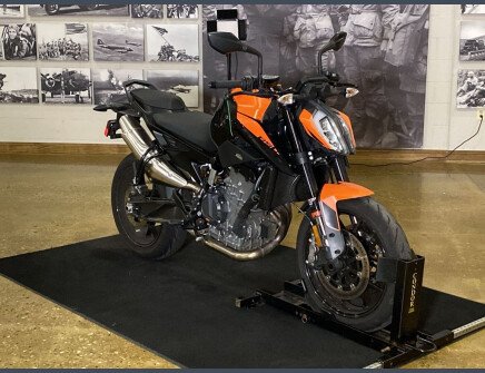 Photo 1 for 2022 KTM 890