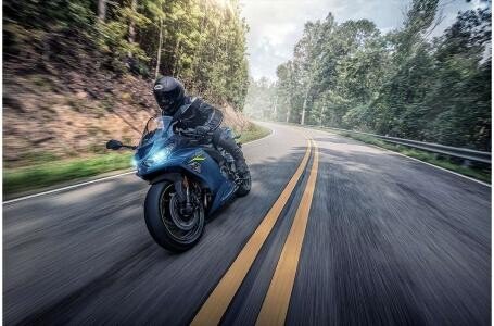 2022 Kawasaki Ninja ZX-6R Motorcycles for Sale near North Royalton 