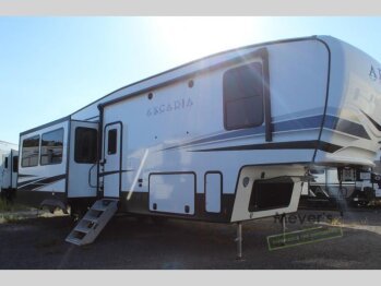 New 2022 Keystone Arcadia 3660RL