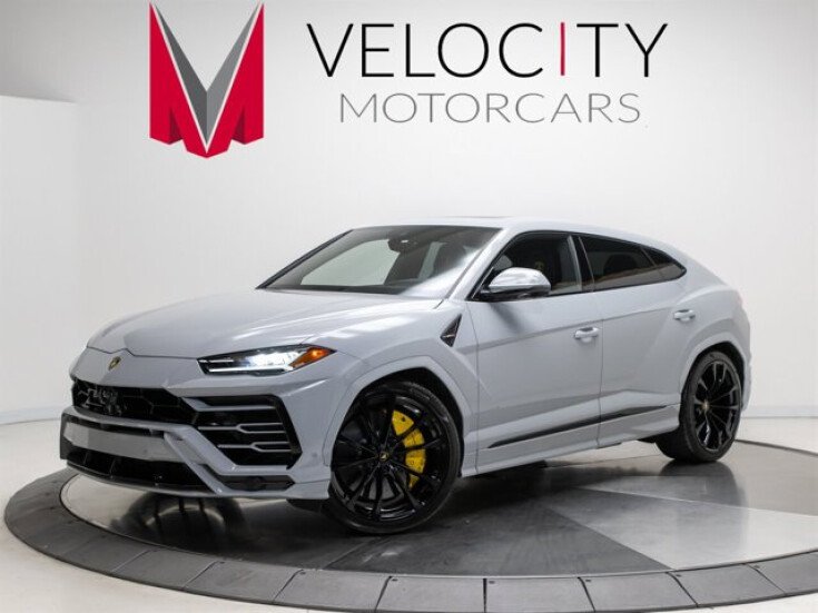 Thumbnail Photo undefined for 2022 Lamborghini Urus