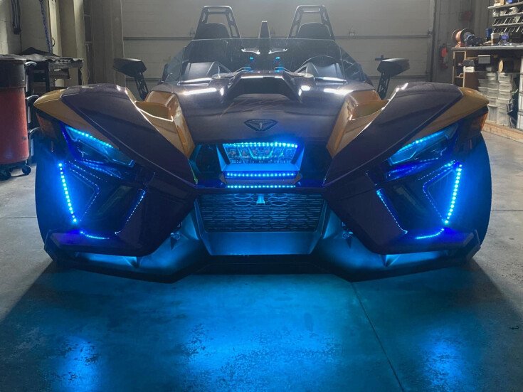 Thumbnail Photo undefined for 2022 Polaris Slingshot R