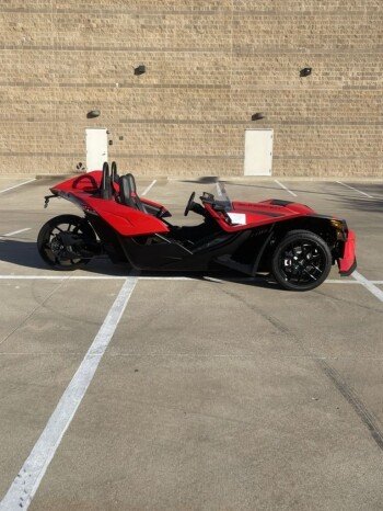 New 2022 Polaris Slingshot S w/ Technology Package 1