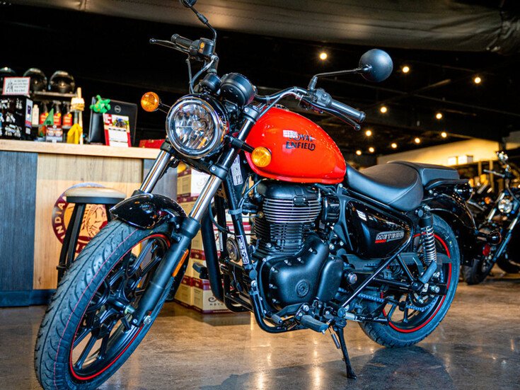 Thumbnail Photo undefined for New 2022 Royal Enfield Meteor
