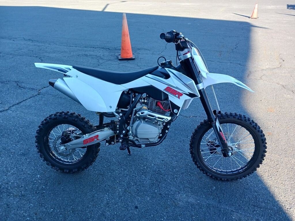 Ssr 150 dirt bike for deals sale