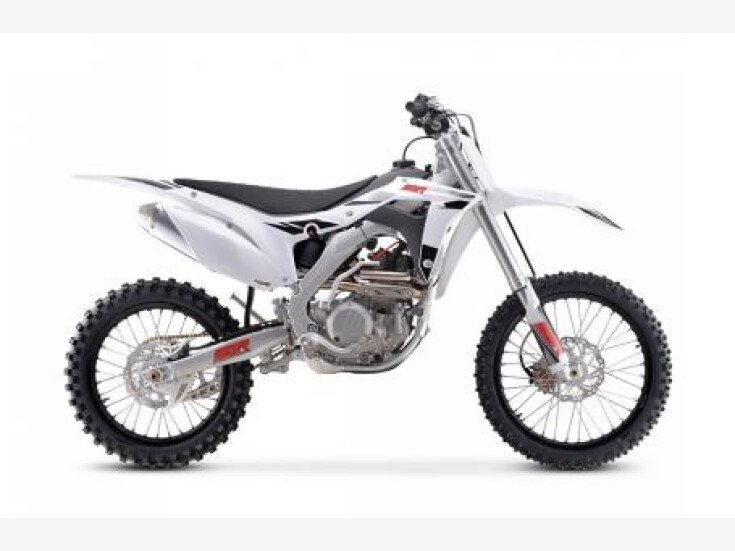 Thumbnail Photo undefined for New 2022 SSR SR300S