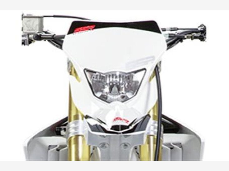 Thumbnail Photo undefined for New 2022 SSR SR450S