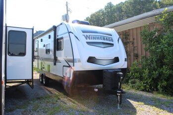 New 2022 Winnebago Minnie