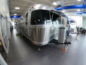 2023 Airstream Flying Cloud for sale 300444816