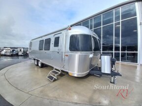 2023 Airstream Flying Cloud for sale 300500019