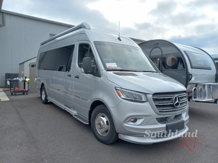Thumbnail Photo undefined for New 2023 Airstream Interstate