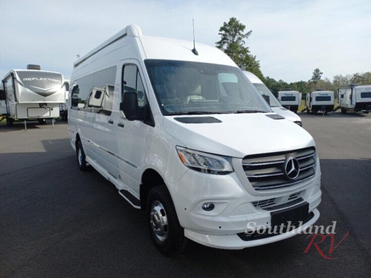 Thumbnail Photo undefined for New 2023 Airstream Interstate