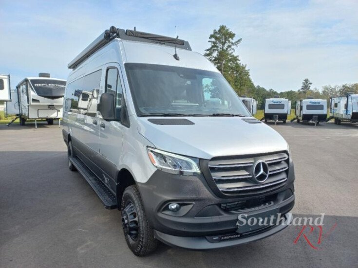 Thumbnail Photo undefined for New 2023 Airstream Interstate