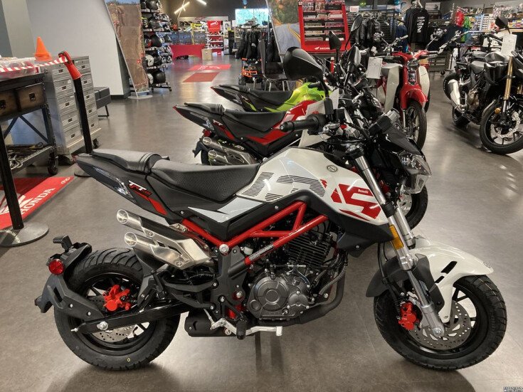 Thumbnail Photo undefined for New 2023 Benelli TNT 135