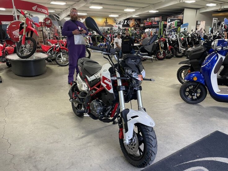 Thumbnail Photo undefined for New 2023 Benelli TNT 135