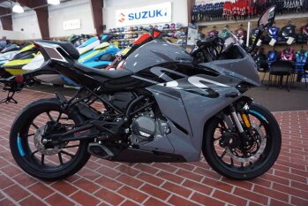 New 2023 CFMoto 300SS