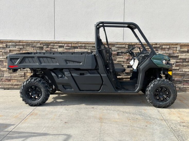 Thumbnail Photo undefined for New 2023 Can-Am Defender DPS HD10