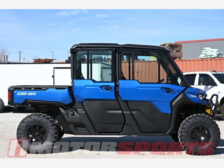Thumbnail Photo undefined for New 2023 Can-Am Defender