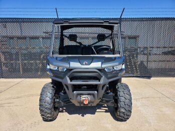 New 2023 Can-Am Defender XT HD9