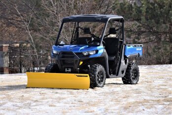 2023 Can-Am Defender XT HD9