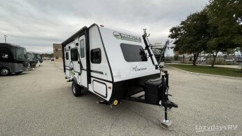 New 2023 Coachmen Apex