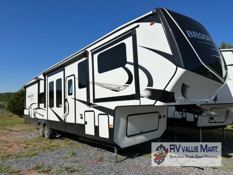 2023 Coachmen Brookstone for sale near Manheim Pennsylvania 17545