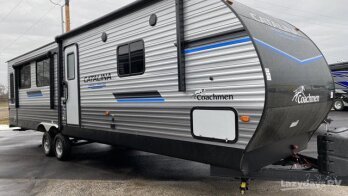 New 2023 Coachmen Catalina