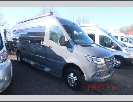 Thumbnail Photo undefined for New 2023 Coachmen Galleria