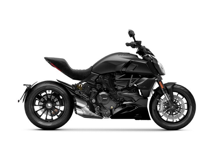 2023 Ducati Diavel 1260 specifications