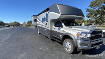 New 2023 Dynamax Isata