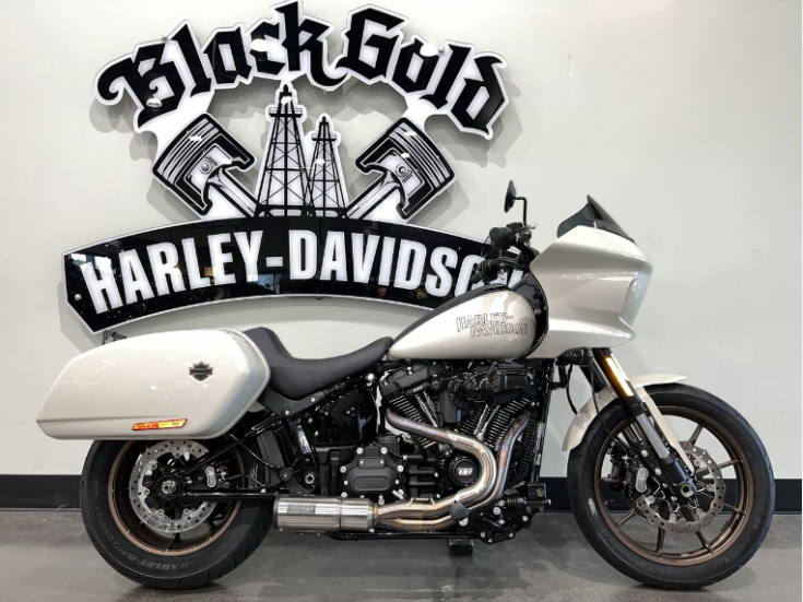 Thumbnail Photo undefined for New 2023 Harley-Davidson Softail Low Rider ST