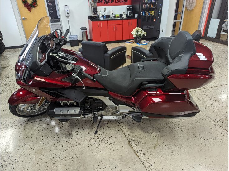 Thumbnail Photo undefined for New 2023 Honda Gold Wing Tour Automatic DCT