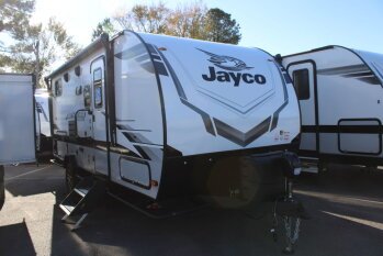 New 2023 JAYCO Jay Feather