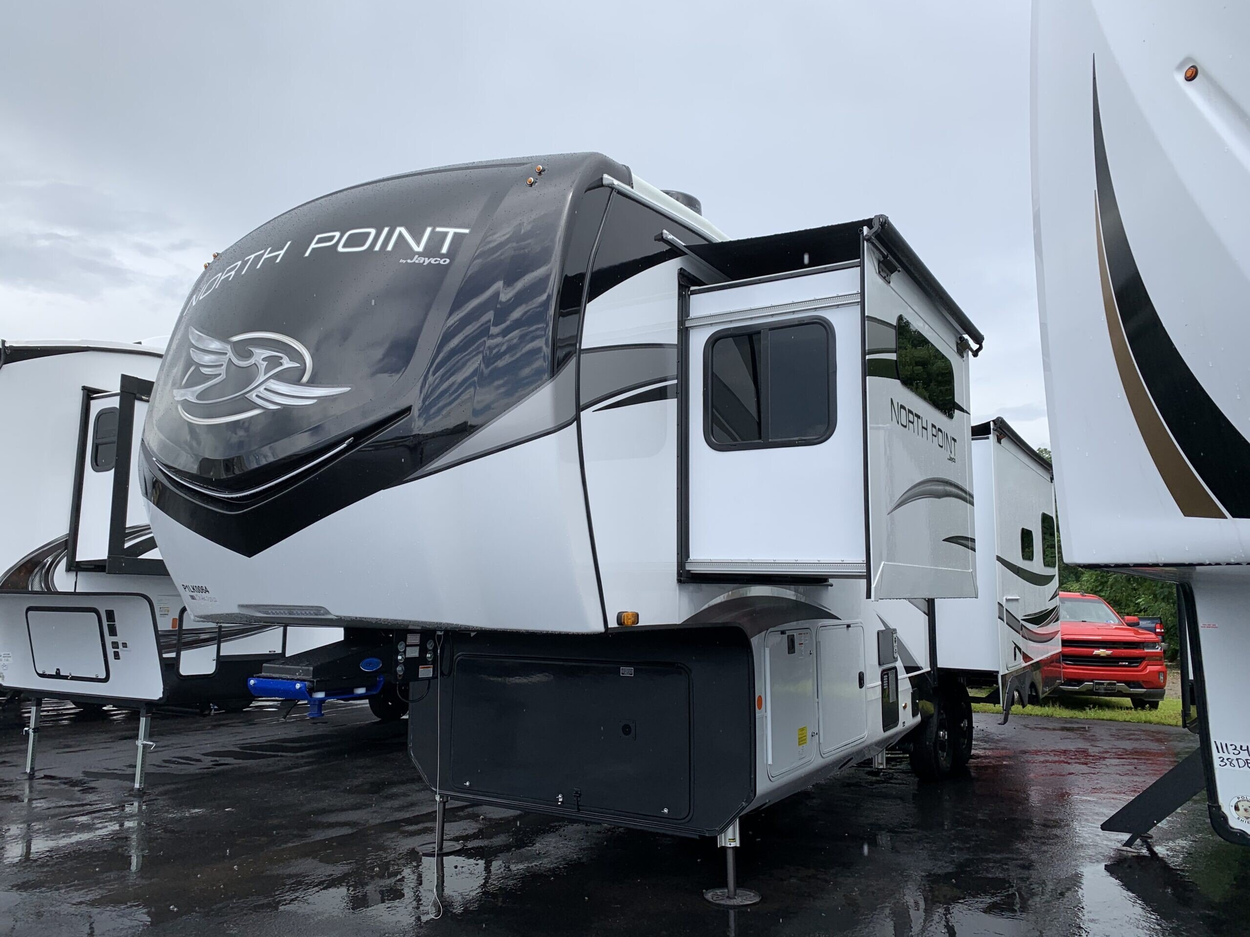 RVs for Sale near Elkins, West Virginia from Roy's RV Supercenter RVs