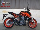 New 2023 KTM 200 Duke