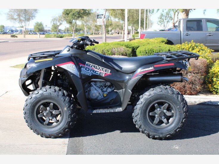 Thumbnail Photo undefined for New 2023 Kawasaki Brute Force 750 4x4i EPS