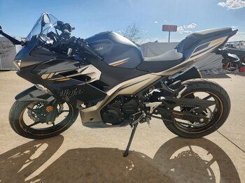 New 2023 Kawasaki Ninja 400 ABS