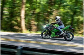 New 2023 Kawasaki Ninja 400