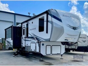 2023 Keystone Avalanche for sale 300406137