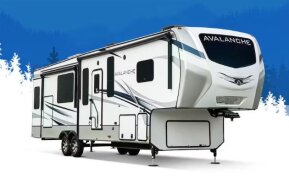 2023 Keystone Avalanche for sale 300452974