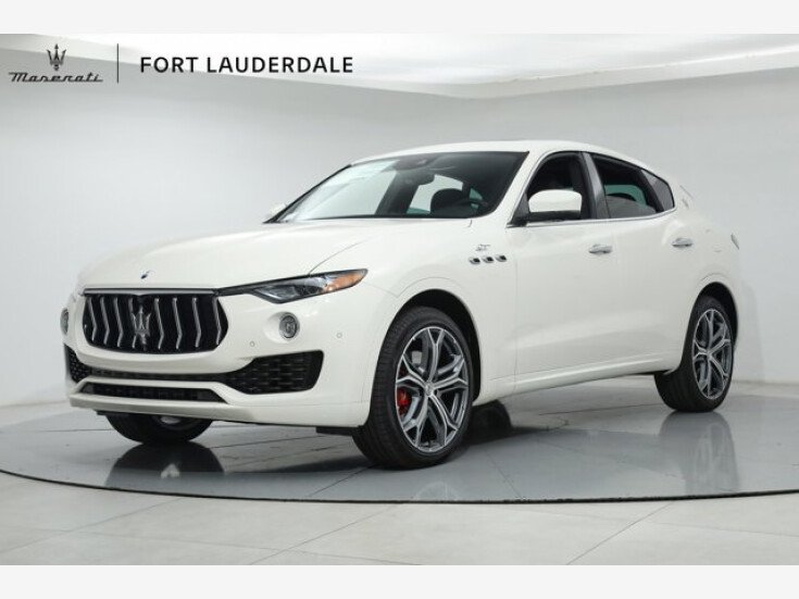 Thumbnail Photo undefined for New 2023 Maserati Levante GT