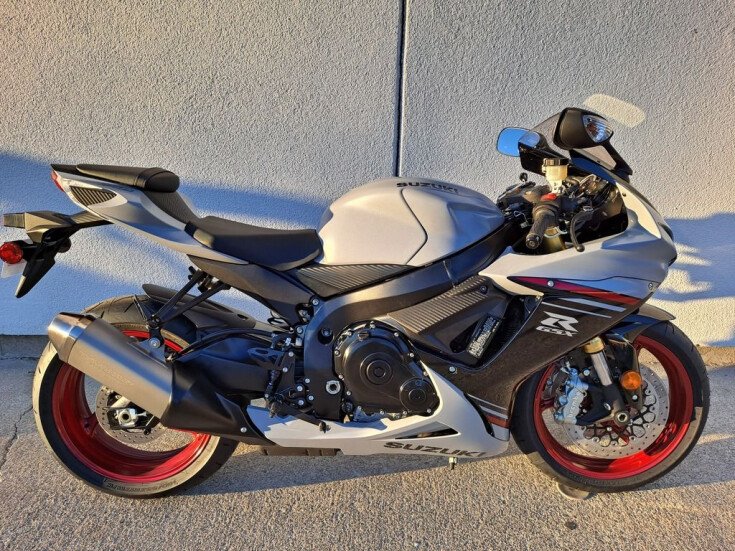 Thumbnail Photo undefined for New 2023 Suzuki GSX-R750