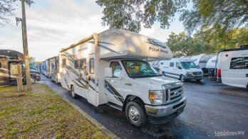 New 2023 Thor Four Winds