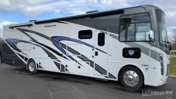 New 2023 Thor Hurricane 35M